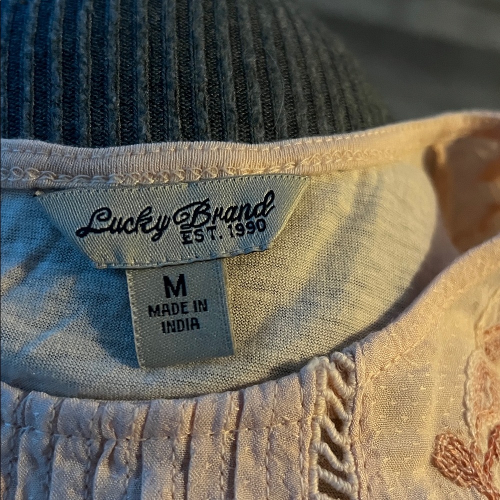 Lucky Brand Sleeveless Blouse - Cream and Pink Embroidery - Picture 4 of 4